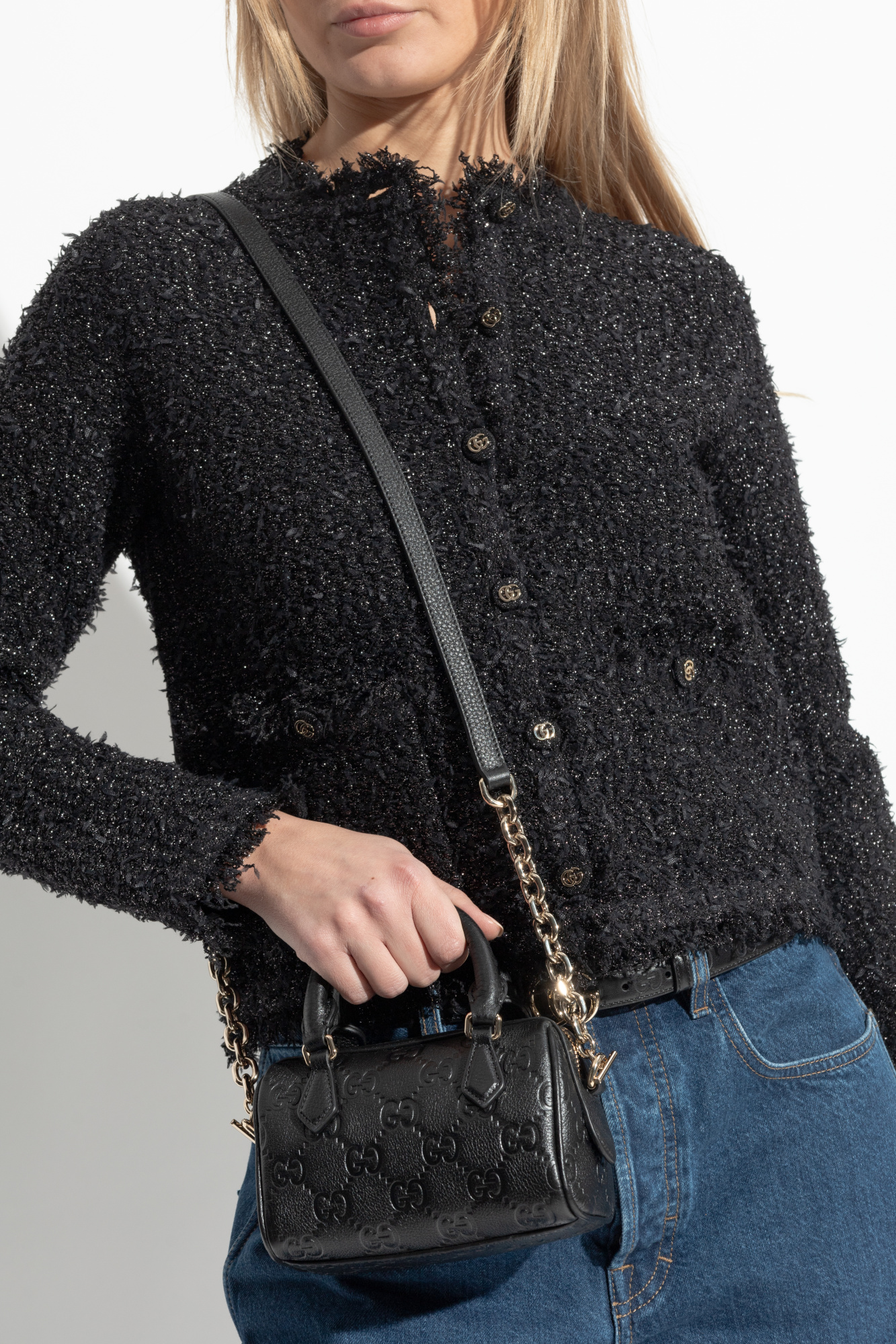 【GUCCI】GG EMBLEM SUPER MINI CROSSBODY BAG GG Emblem mini crossbody bag in Black GG Canvas | GUCCI® SI
